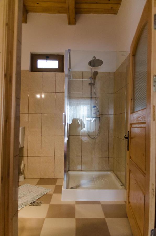 Cabana Valea Bradului Nuksora Kültér fotó